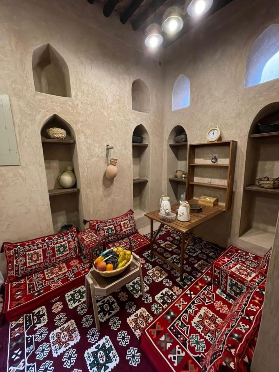 Jawharat Alaqar Inn نزل جوهرة العقر Назва Экстерьер фото